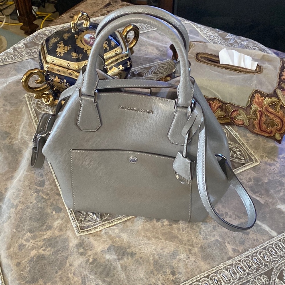 michael kors shoulder bag